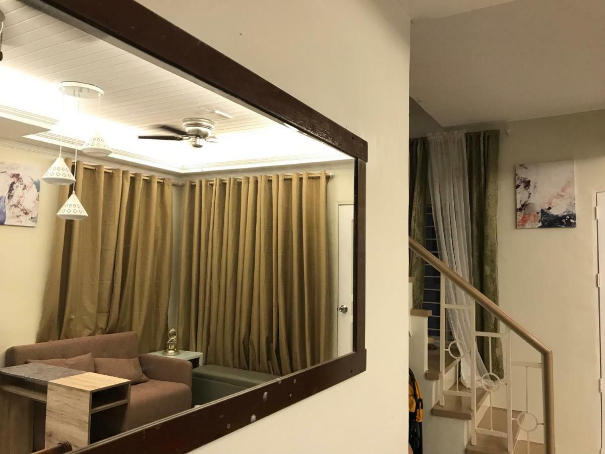 Cozy Relaxing 2 Bedroom House, Camella Bacolod, near airport, malls, terminals Esterno foto
