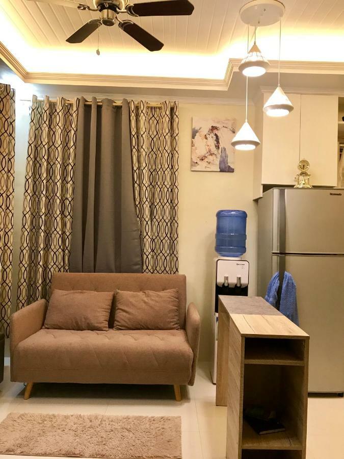Cozy Relaxing 2 Bedroom House, Camella Bacolod, near airport, malls, terminals Esterno foto